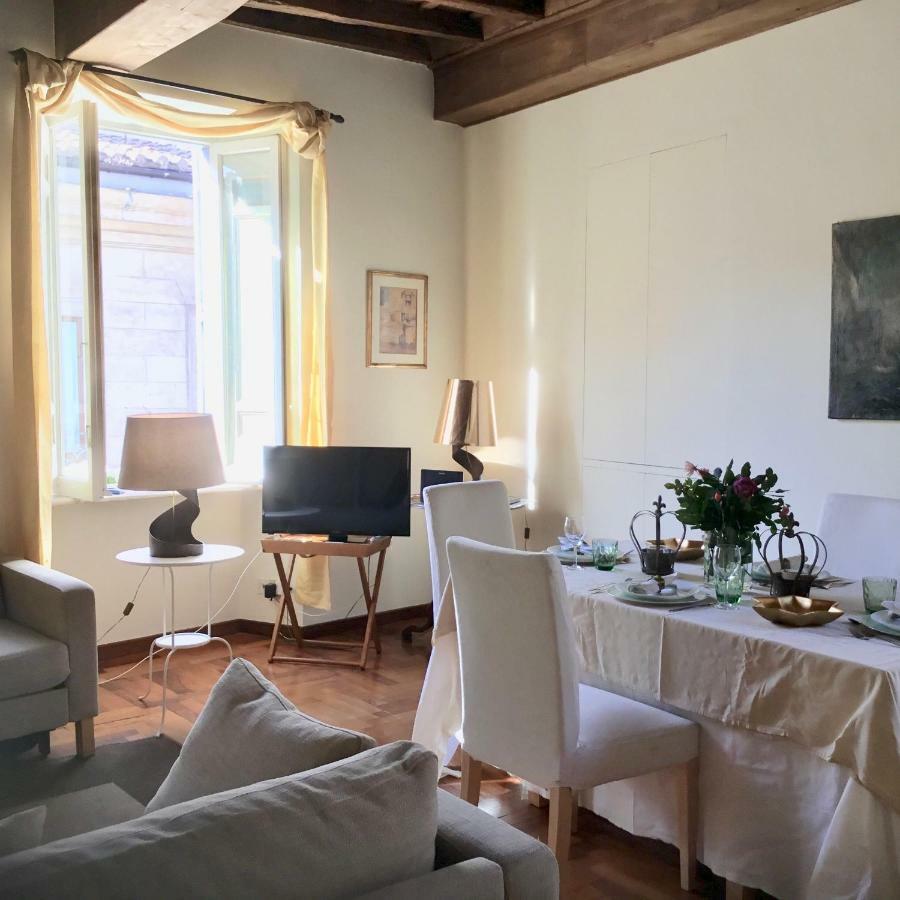 Appartement La Casa Dell'arte Nel Cuore Di Rome