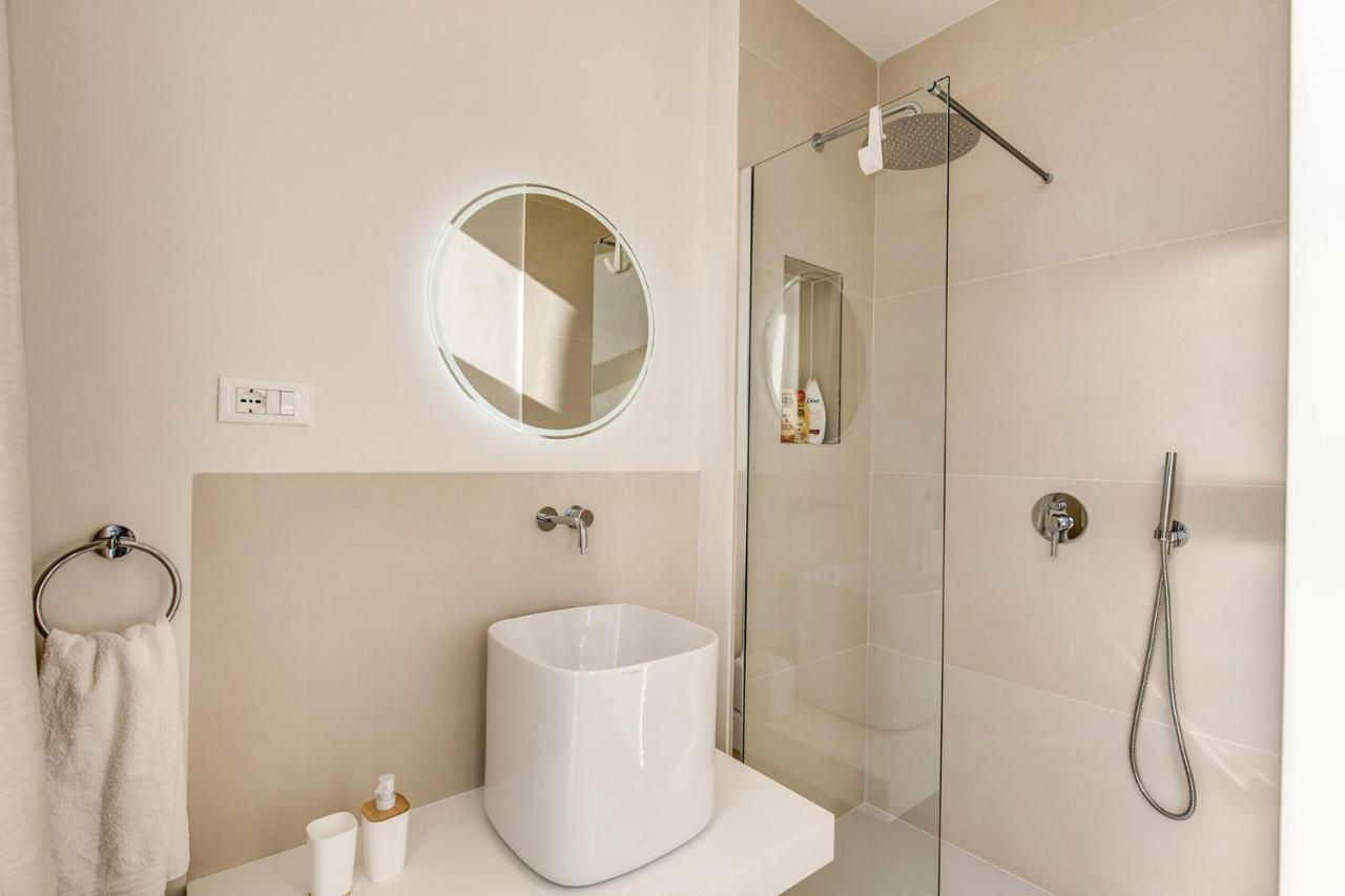 Guest house Rn _ Residenza Novecento *
