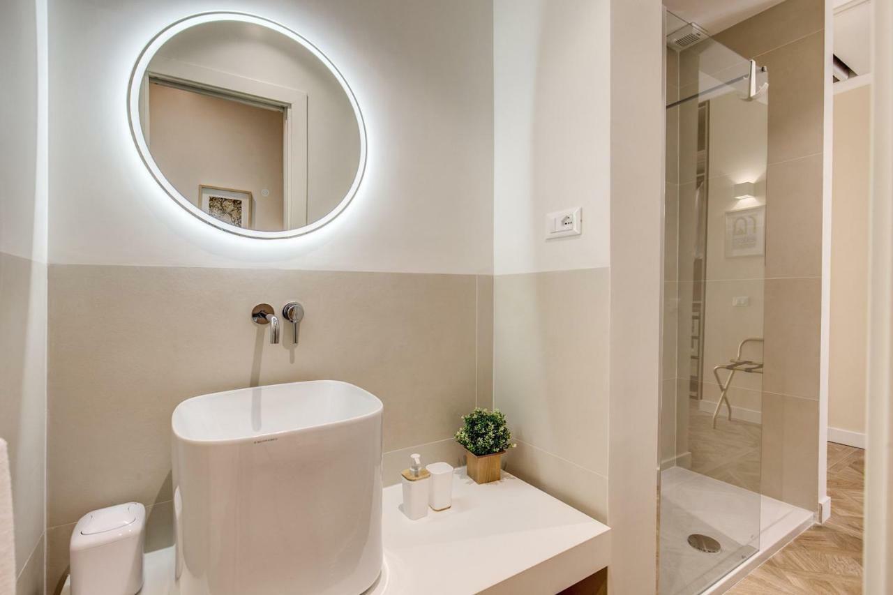 Guest house Rn _ Residenza Novecento *