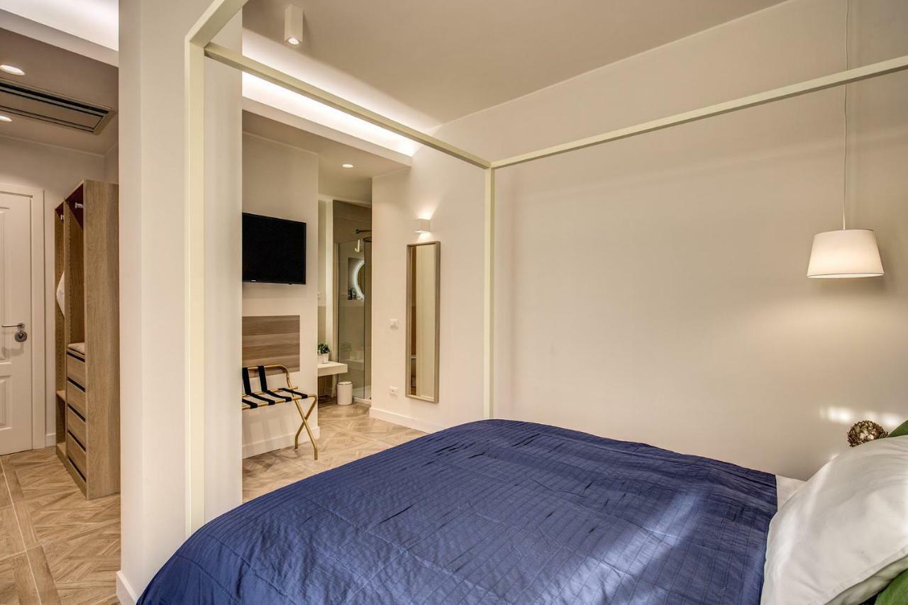 Rn _ Residenza Novecento * Rome