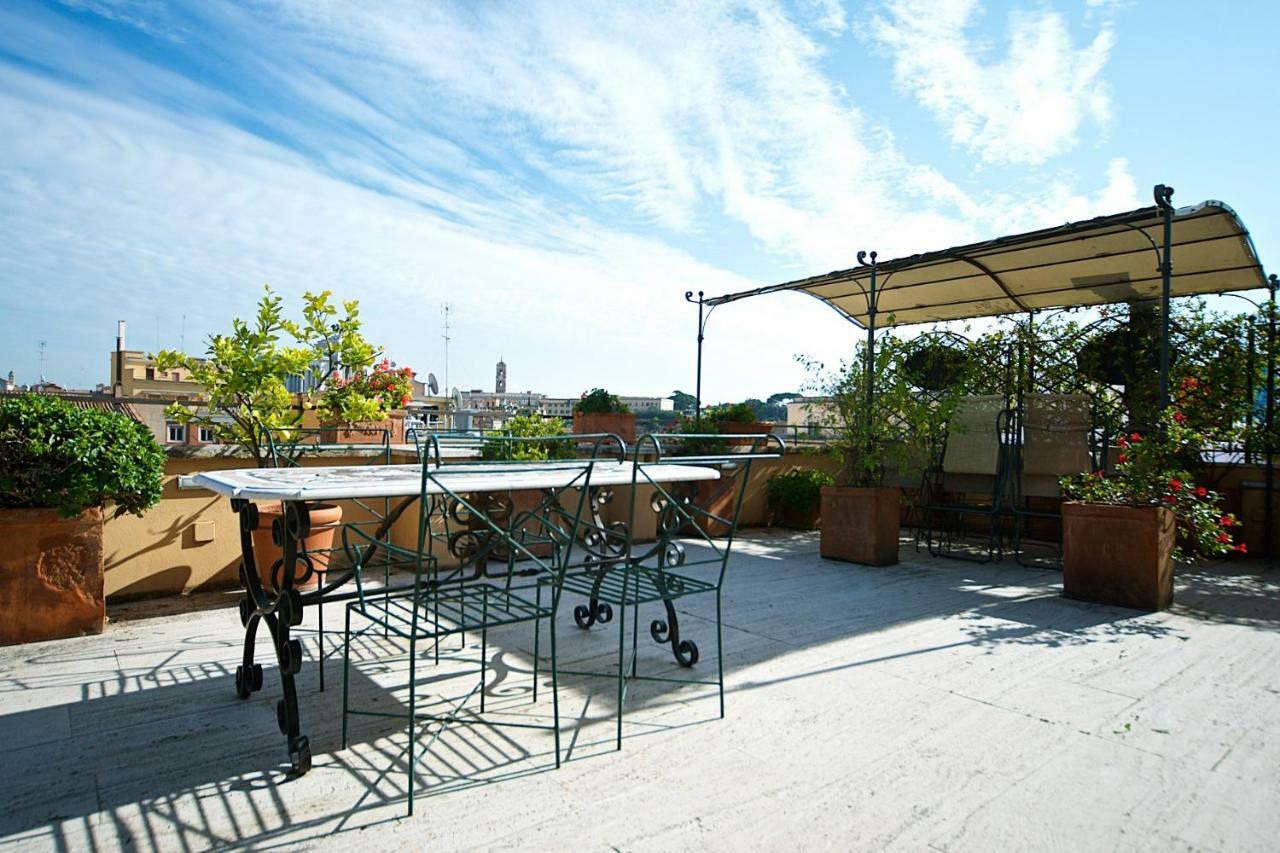 Apartment Ginnasi Palace Penthouse Rome