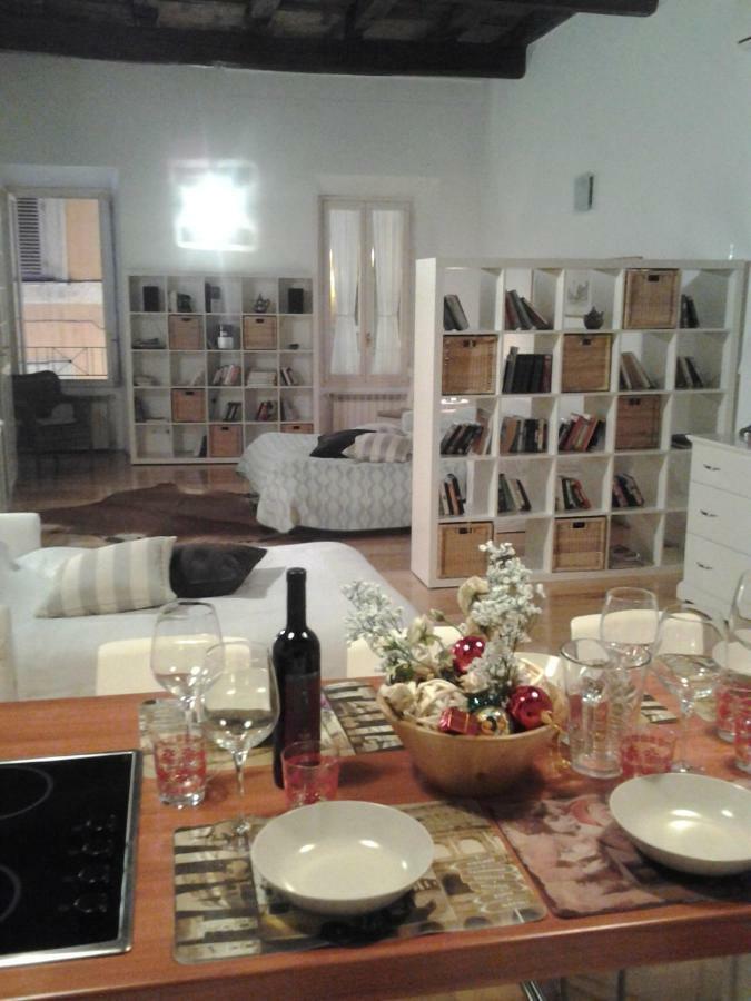 Domus Nymphae - Qr10366 Roma