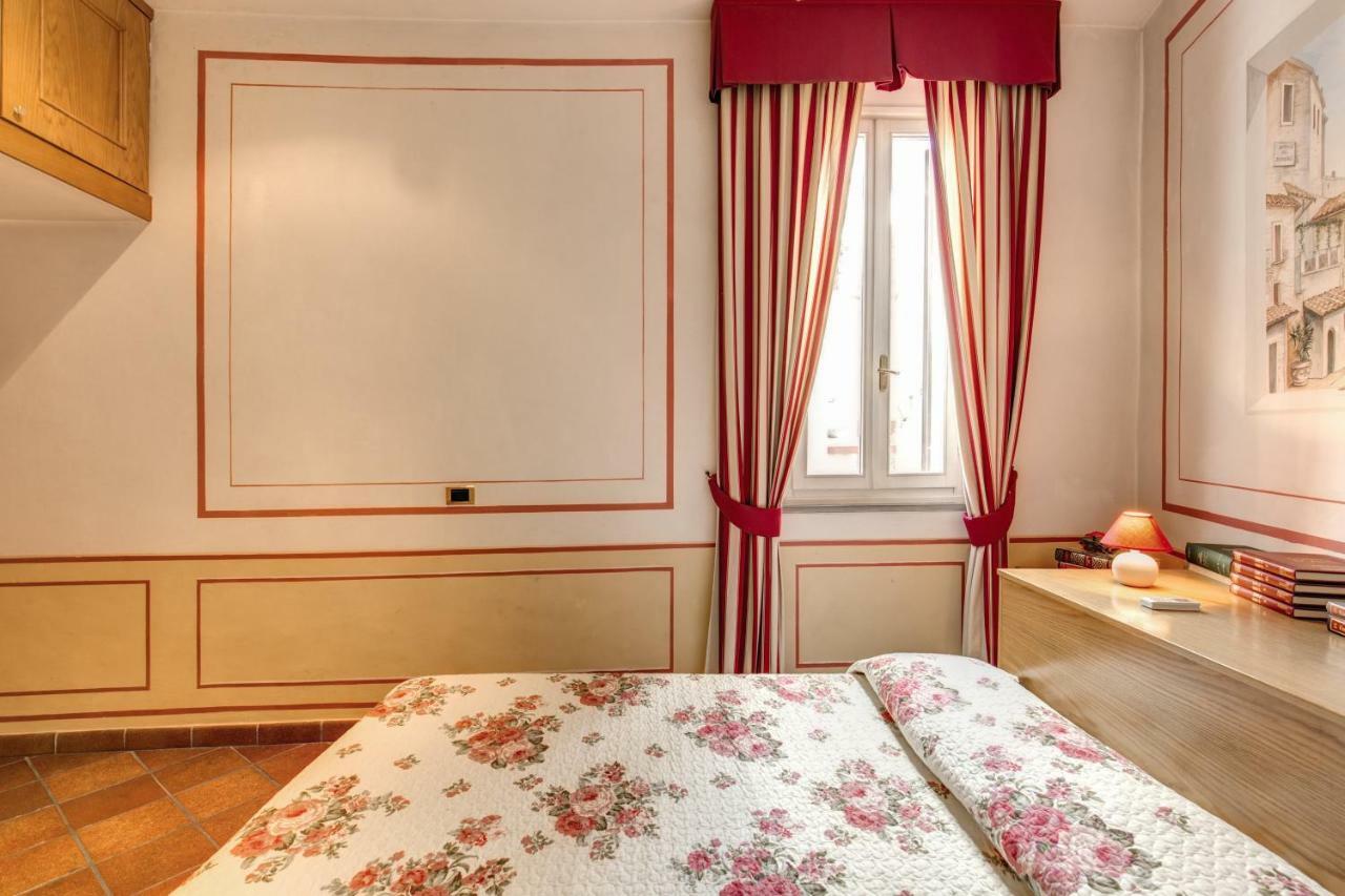 Appartement Lovely Flat By The Trevi Fountain *