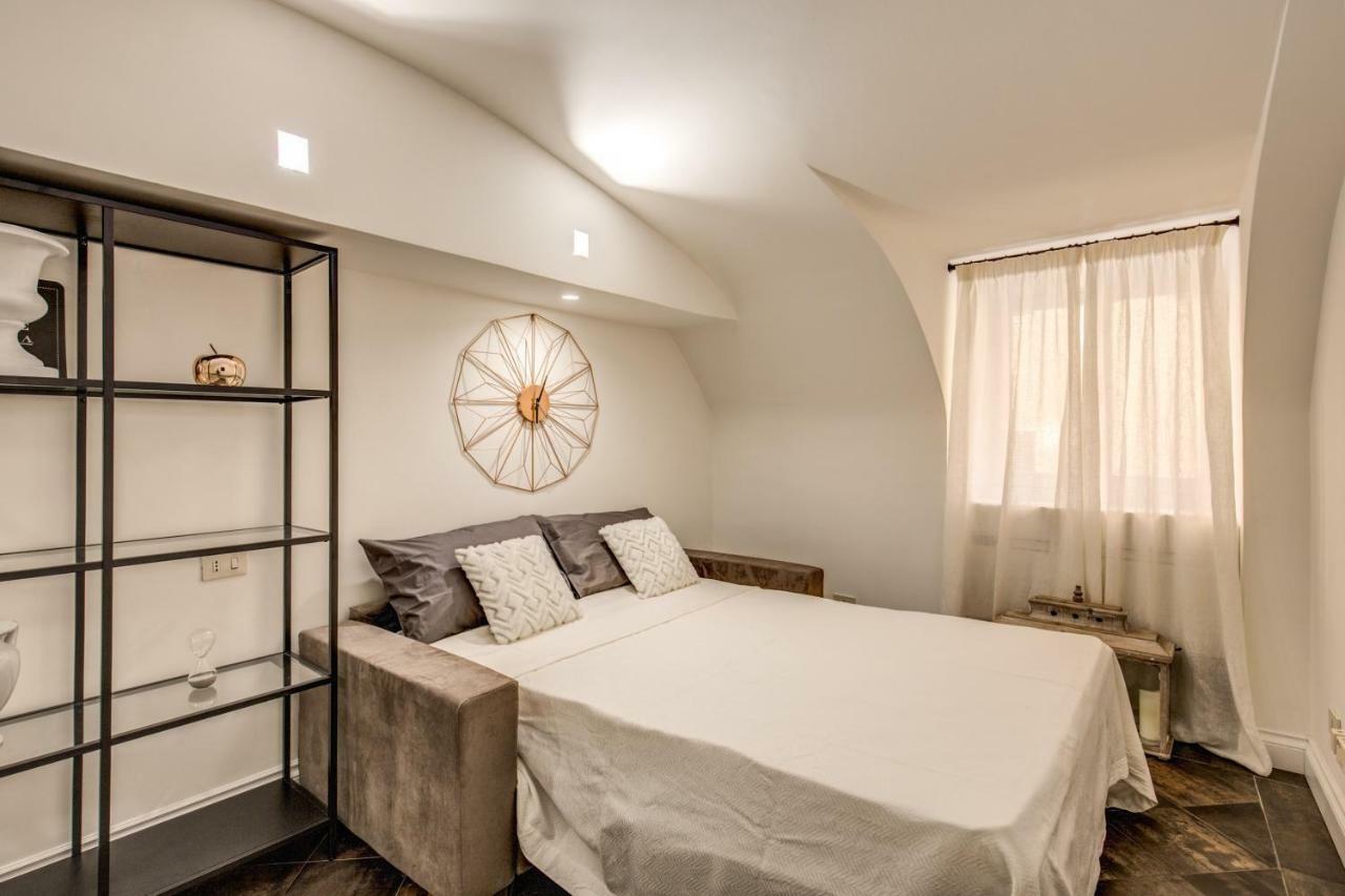 Fori Imperiali Lovely Apartment Rome