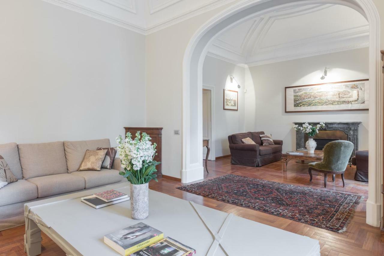 Amazing 4 Bedrooms With Garden * Rome
