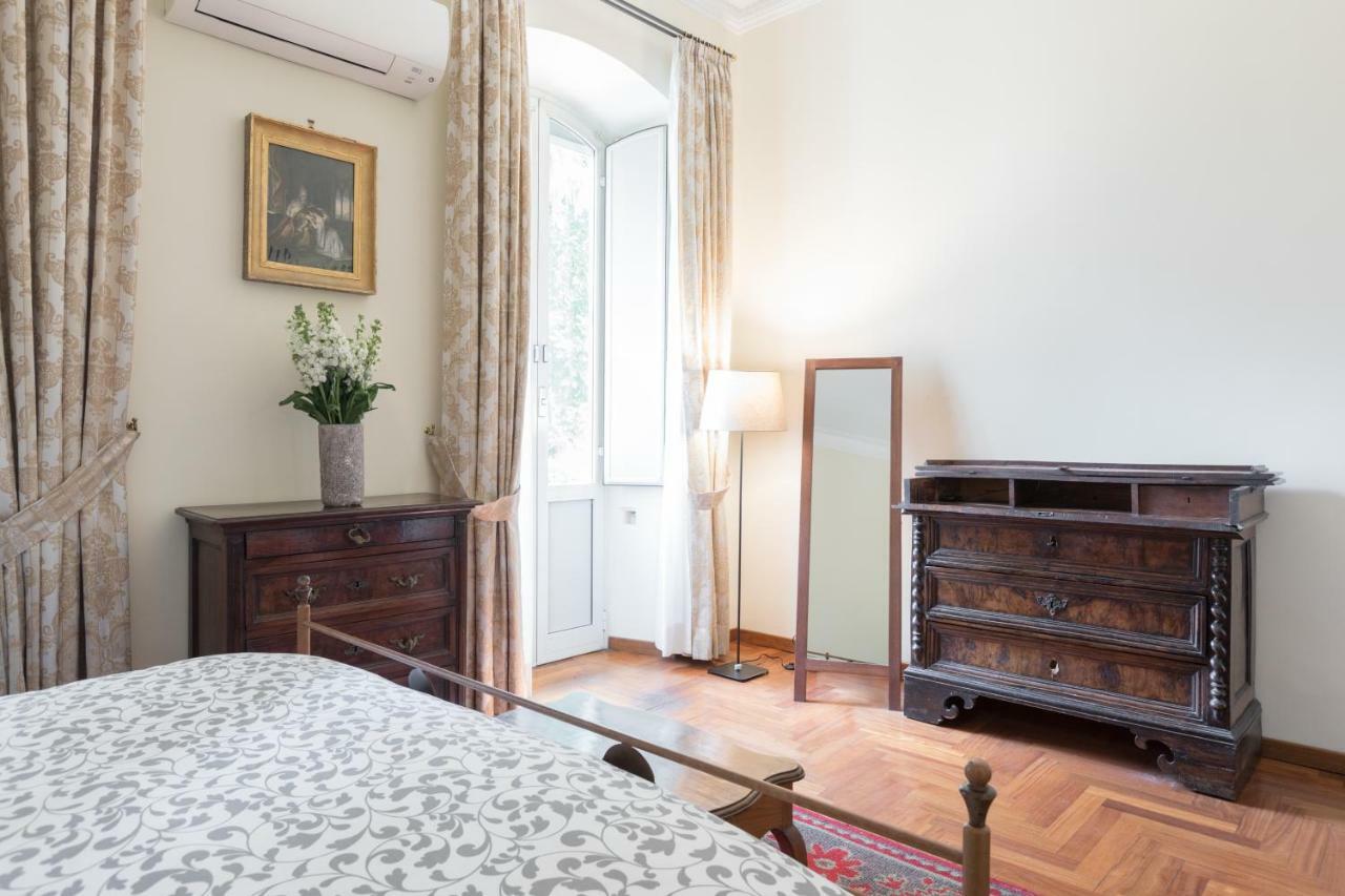 Amazing 4 Bedrooms With Garden Rome