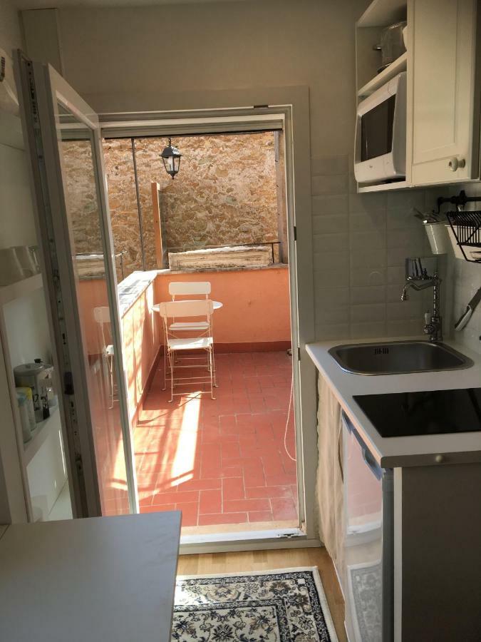 Montoro 15 Attic Apartment Rome