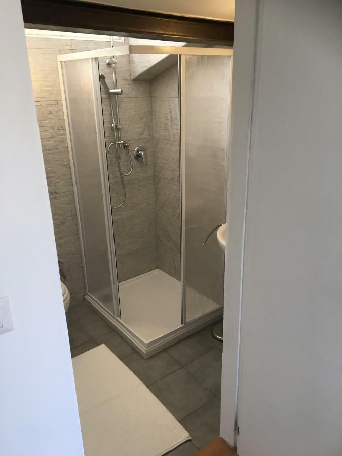 Montoro 15 Attic Apartment Rome