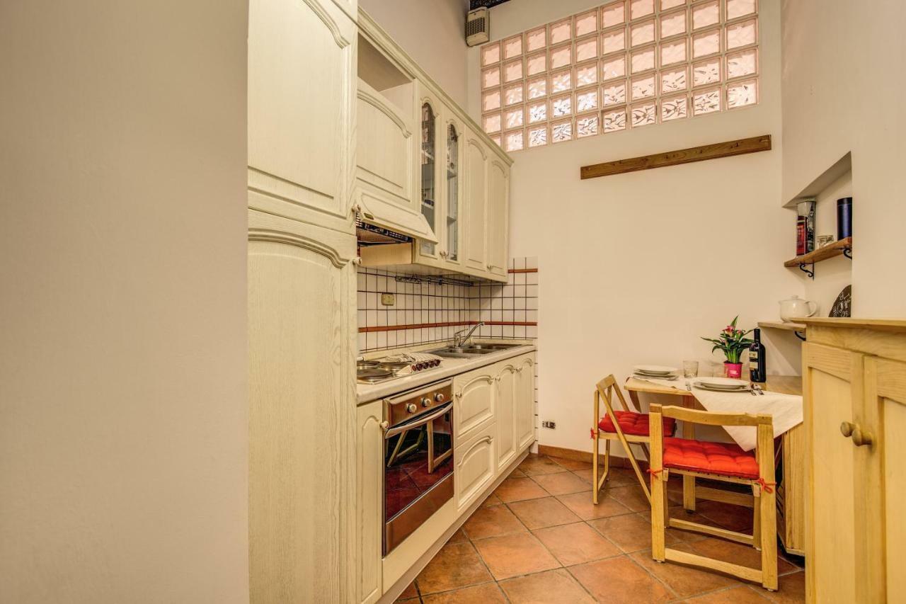 Apartment Fresh House Trevi 2 *