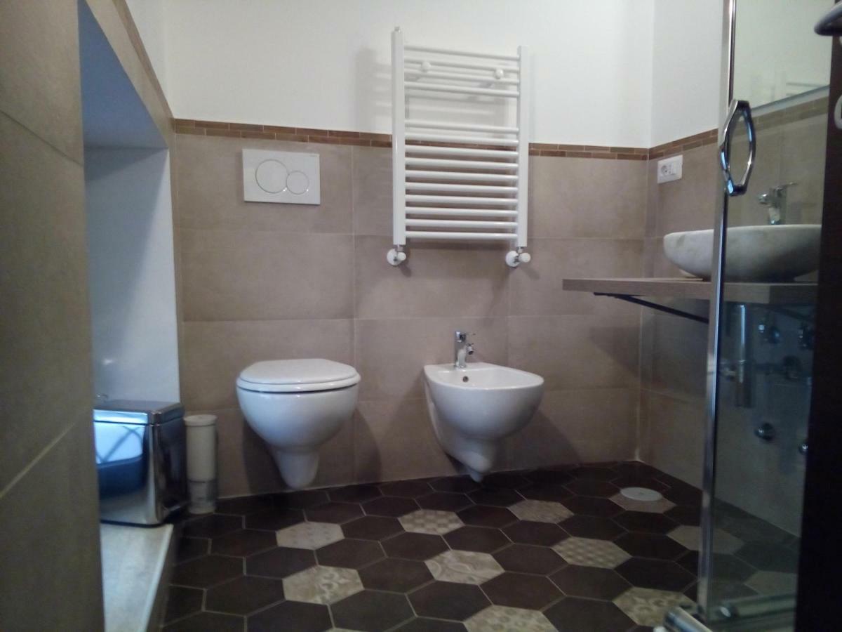 Glicini 2* Rome