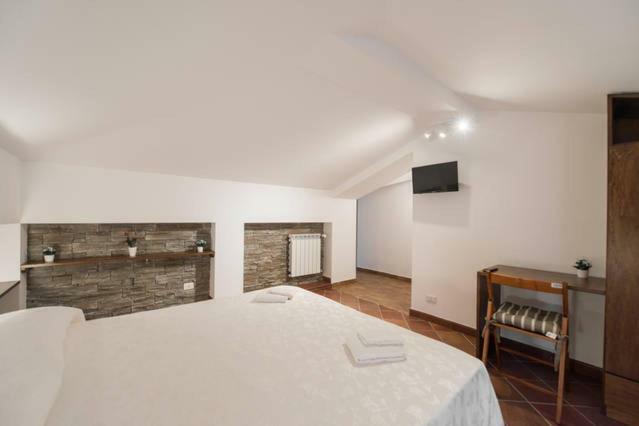 Glicini Rome