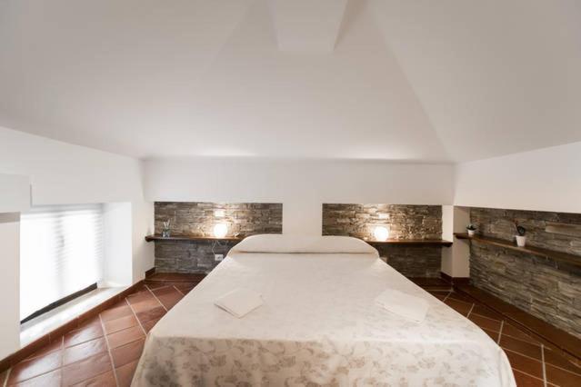 Glicini Rome