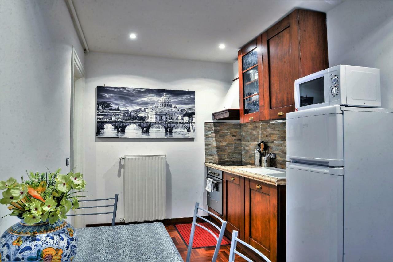 Noble Apartment Rome