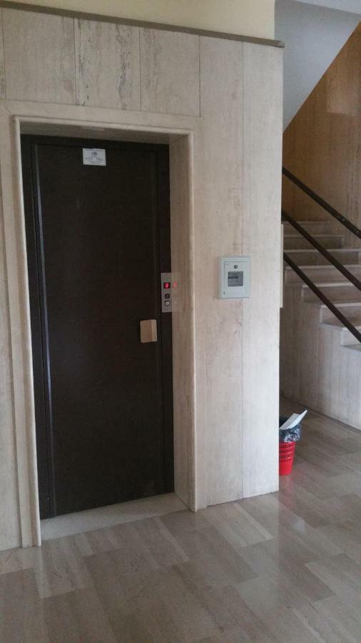 Cinecitta'est Apartment Rome