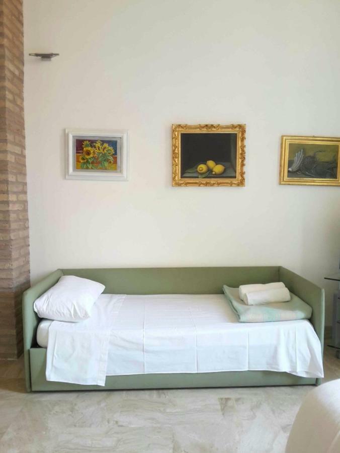 Apartment Foro Romano Luxury 2 *