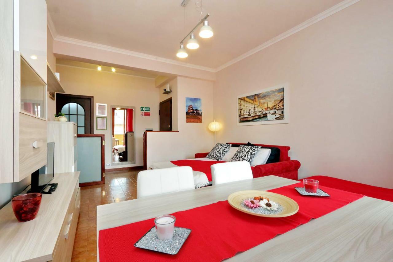 La Casa Di Franca Apartment *
