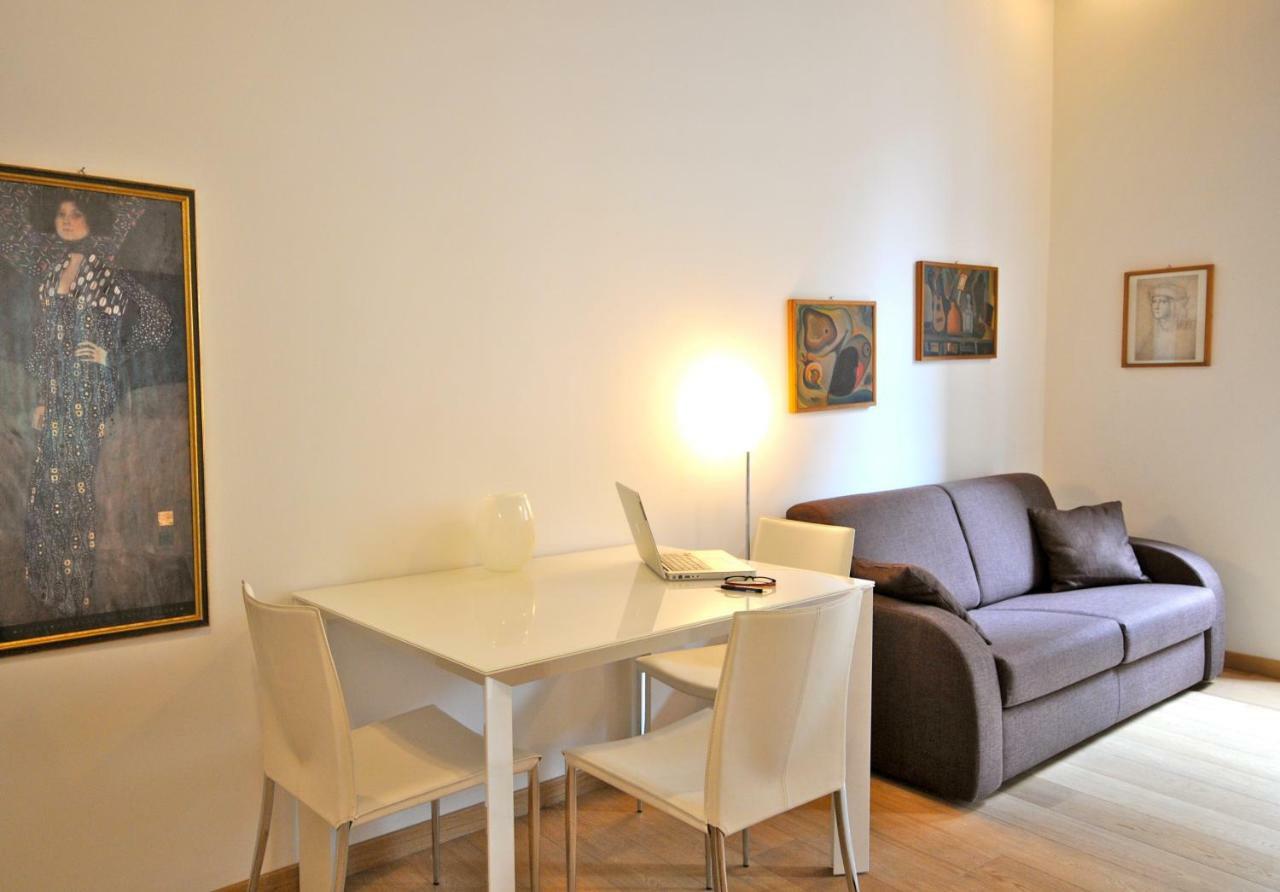 Eleonora Apartment