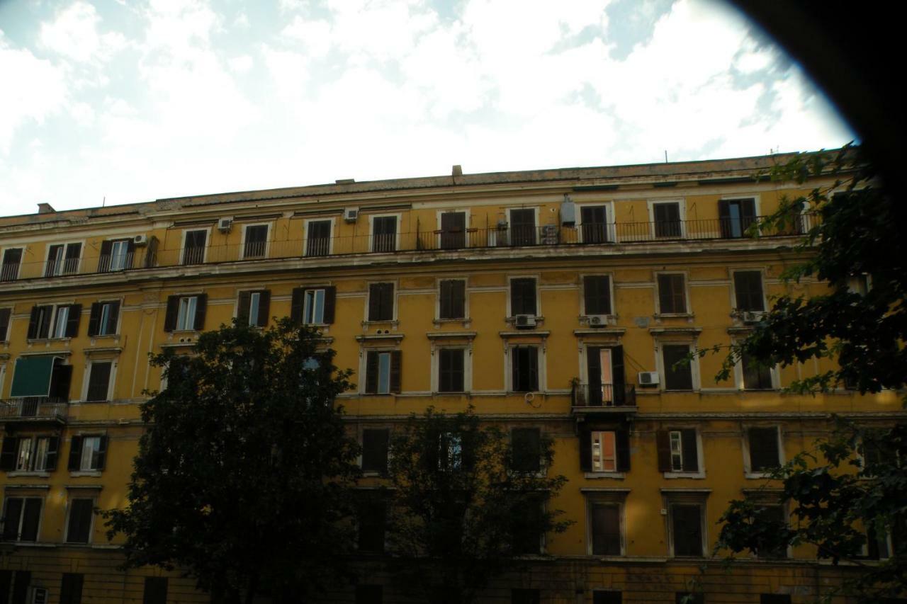 Apartment House *
