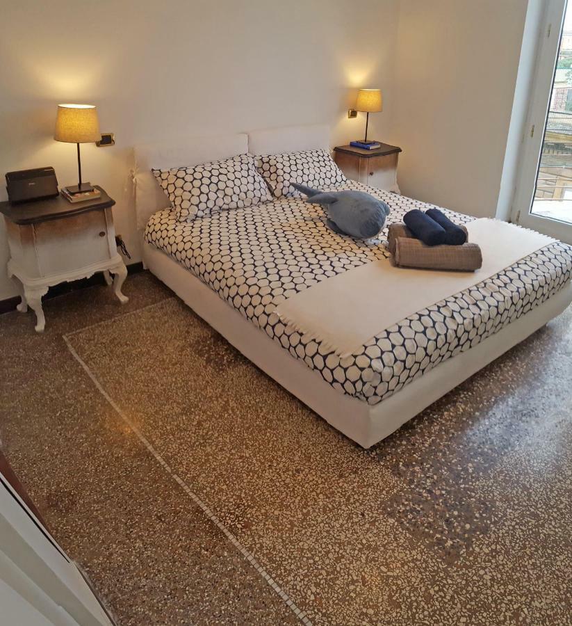 Bigfamilyflats - San Giovanni Basilica Appartement *
