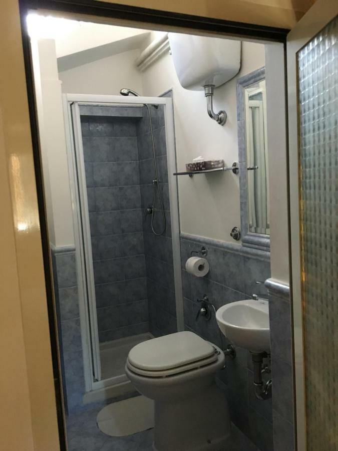 Apartment M9 Pantheon Attic 10 Rome