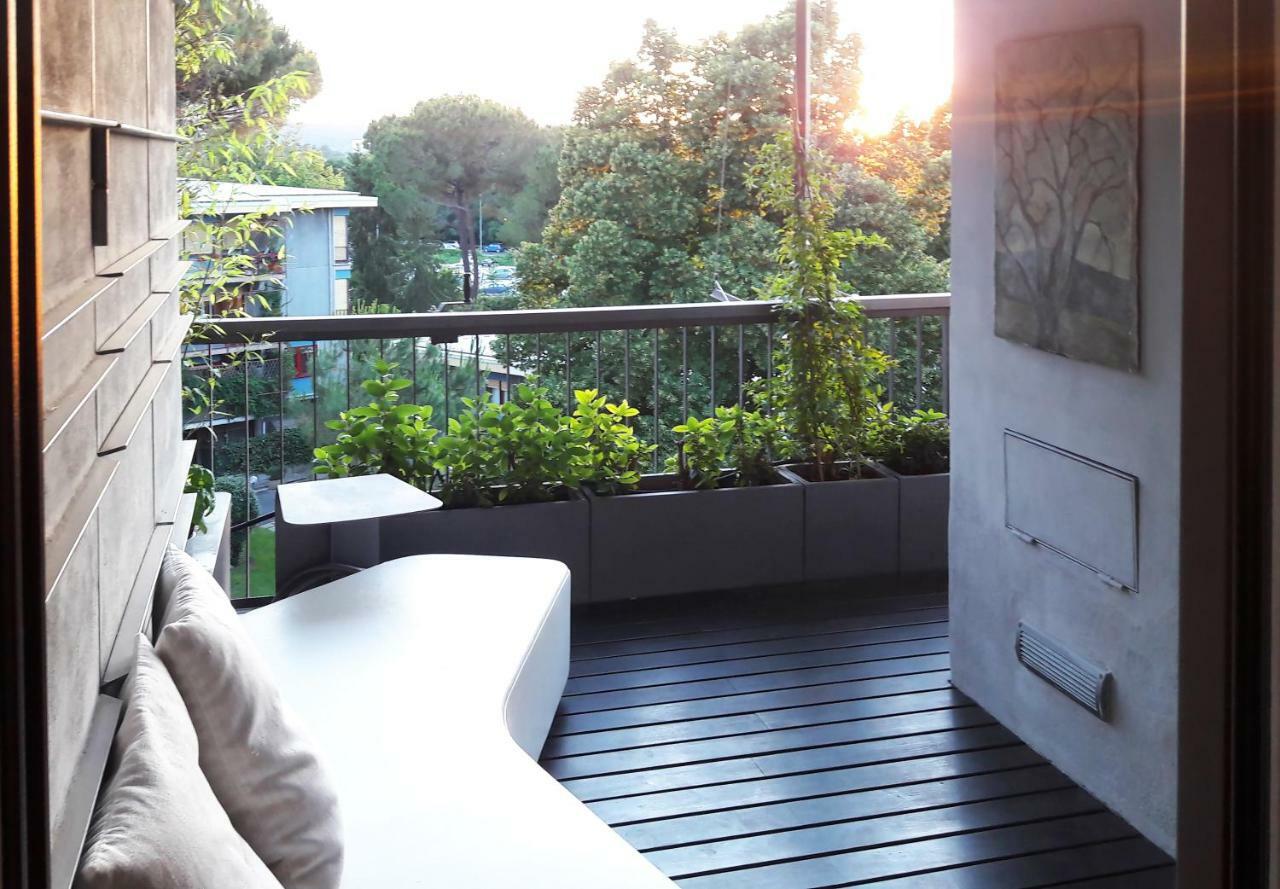 Attico Design Nel Verde Dei Parioli Apartment *