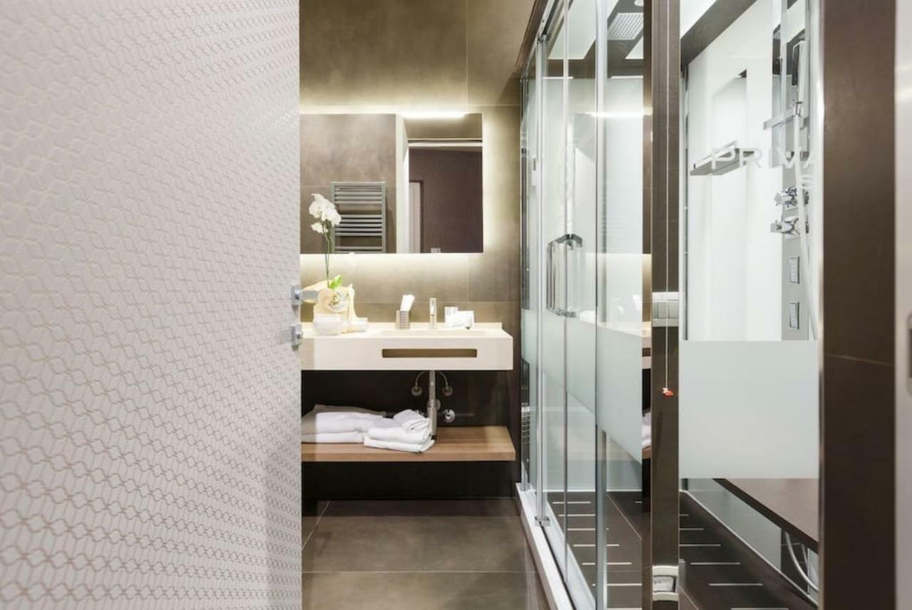 Private Luxury 2*