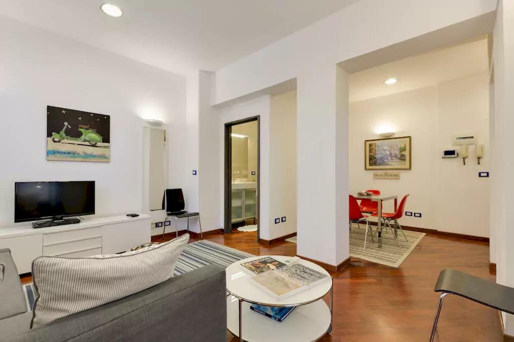 Apartments Rusconi * Rome