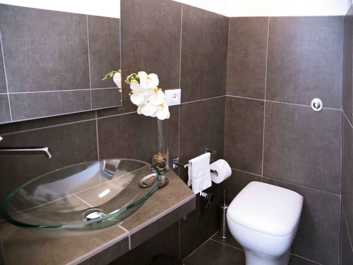H-aviva Giubbonari Holiday home Rome