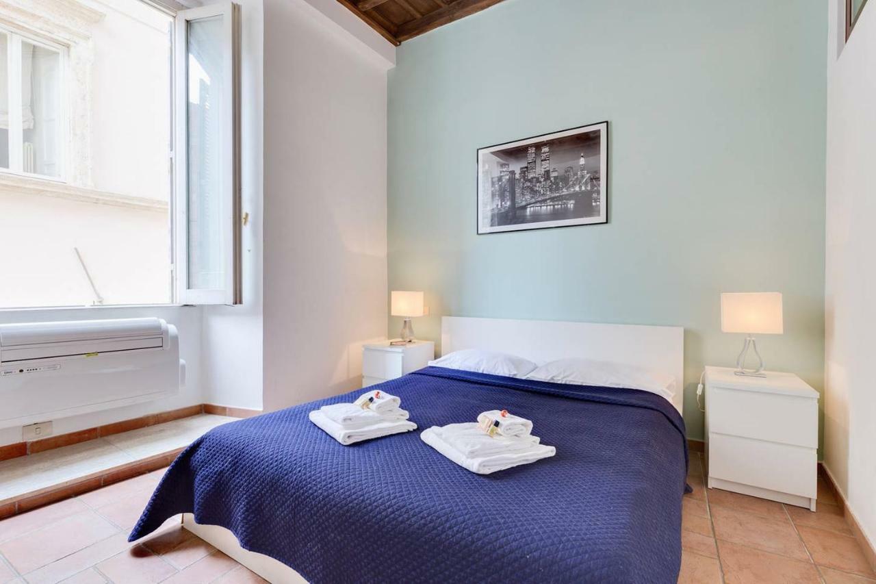 Domus Florea * Rome