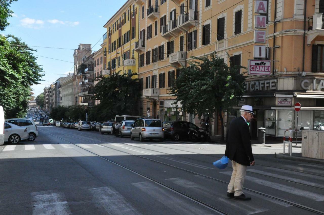 Colosseum Few Step Cozy House Appartamento Roma