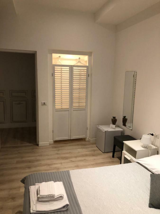 Spazio Cavour 2* Rome