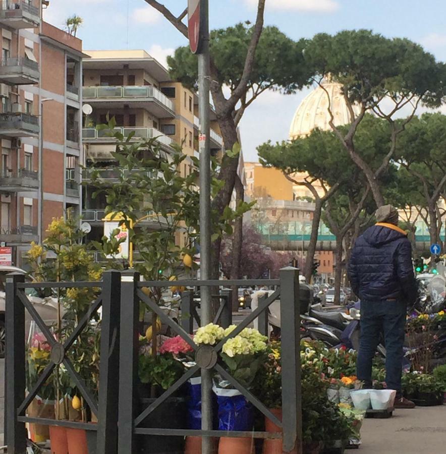 Saint Peter Welcoming Rome