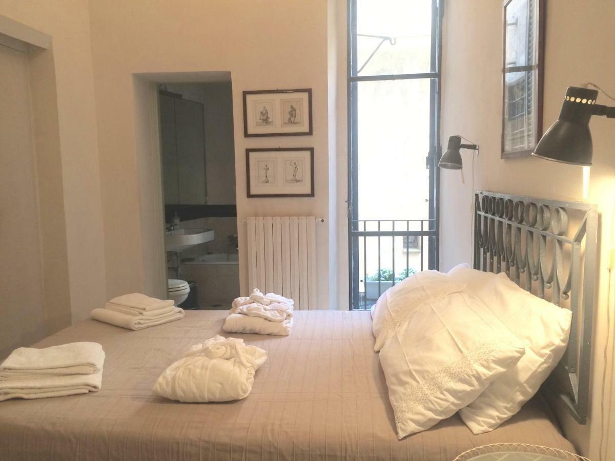 La Casa In Vetrina Rome