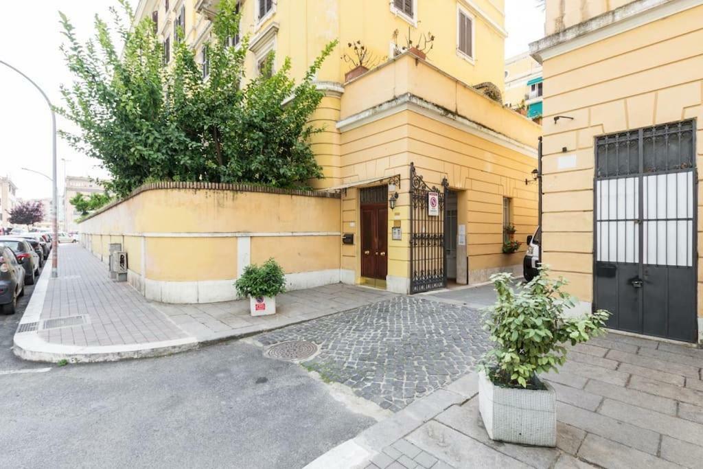 Paola Rome