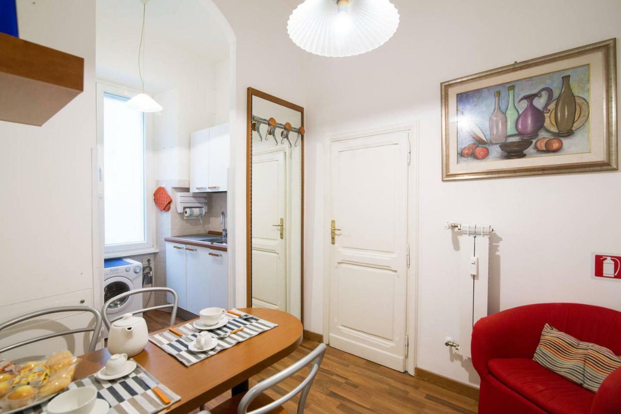 Apartment Parvula Domus Al Colosseo Rome