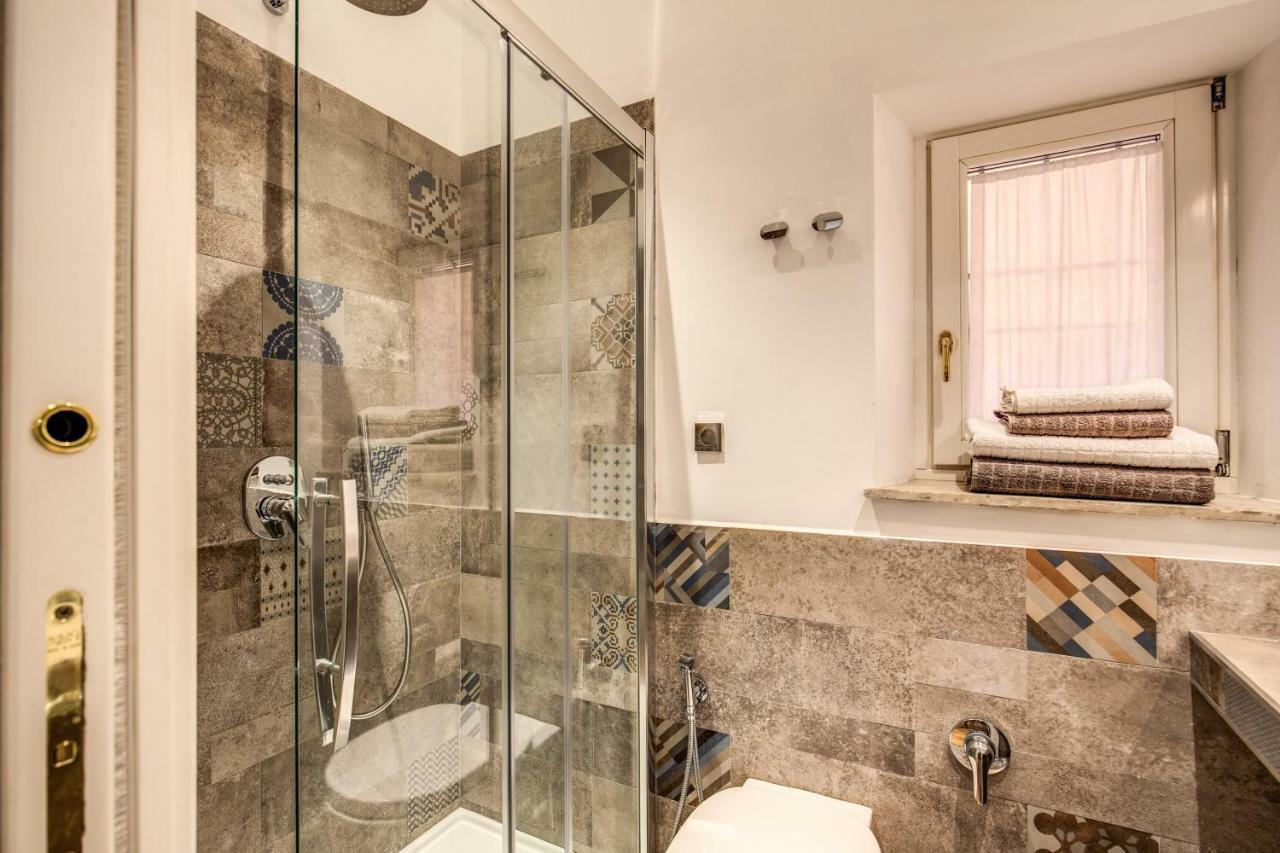 Apartment Dimension Trevi Rome