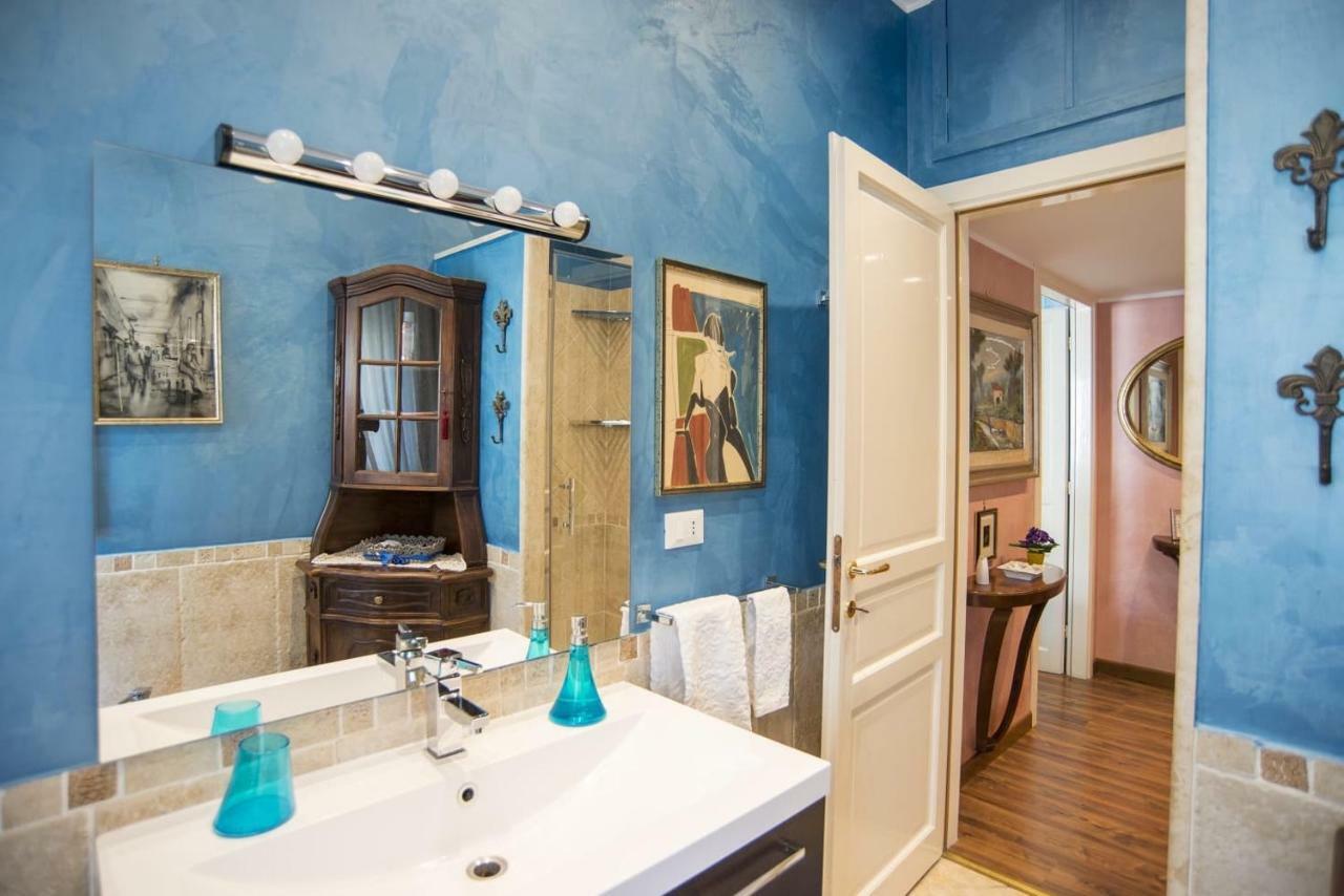 Stradivari Luxury Apartment *