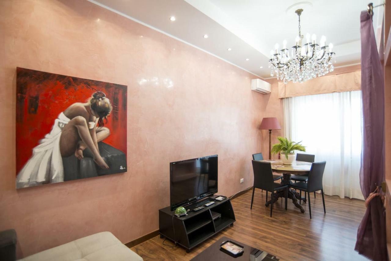 Stradivari Luxury Apartment