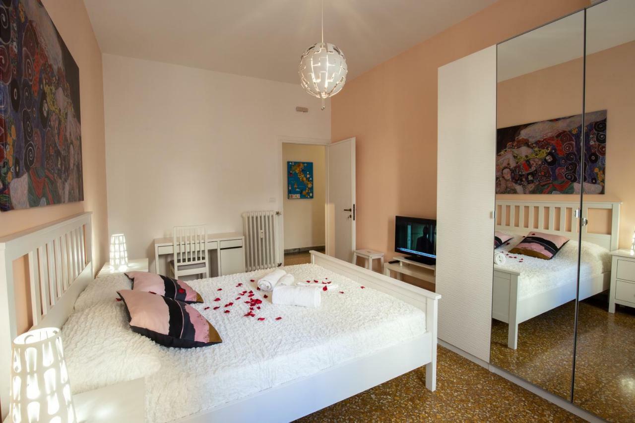 Traveller’s In Gourmet District Near Center! Rome
