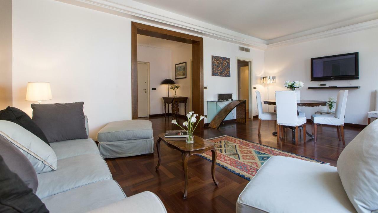 Apartment In Ponte Milvio