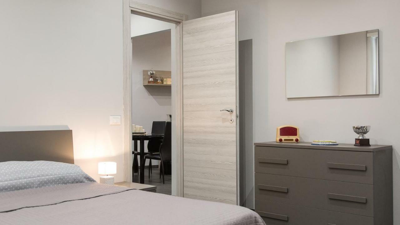 Appartamento In Archimede Roma