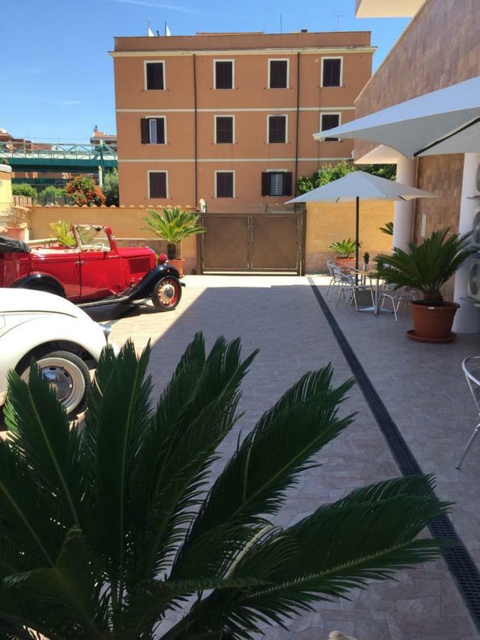 Beb La Lupa 2* Rome