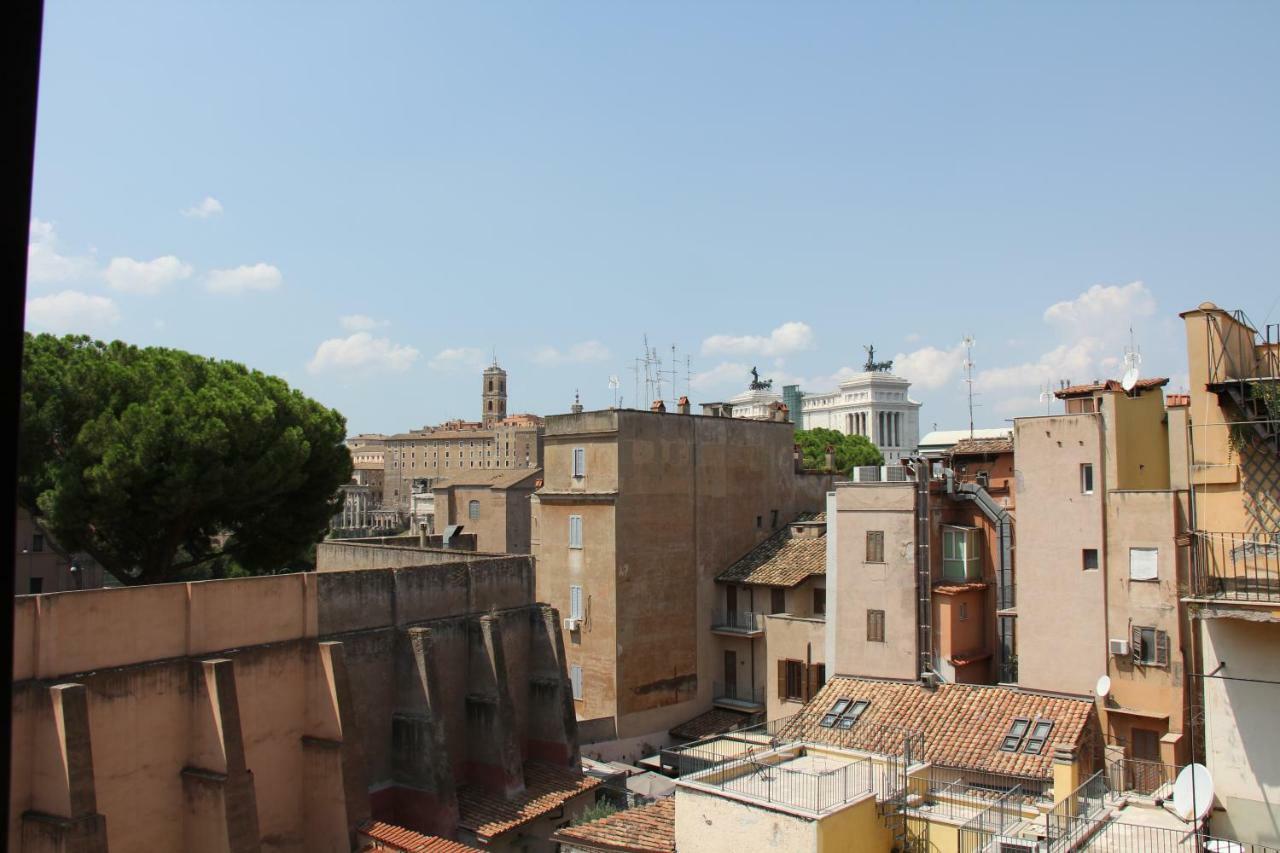 Apartment Attico Al Colosseo Con Vista Rome