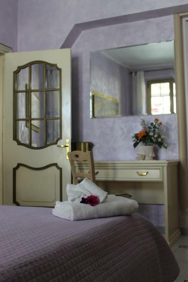 San Peter's Golden Bed & Breakfast