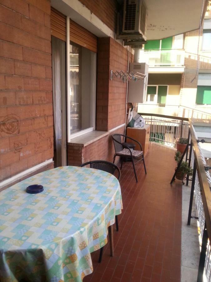 Sweet Apartment *