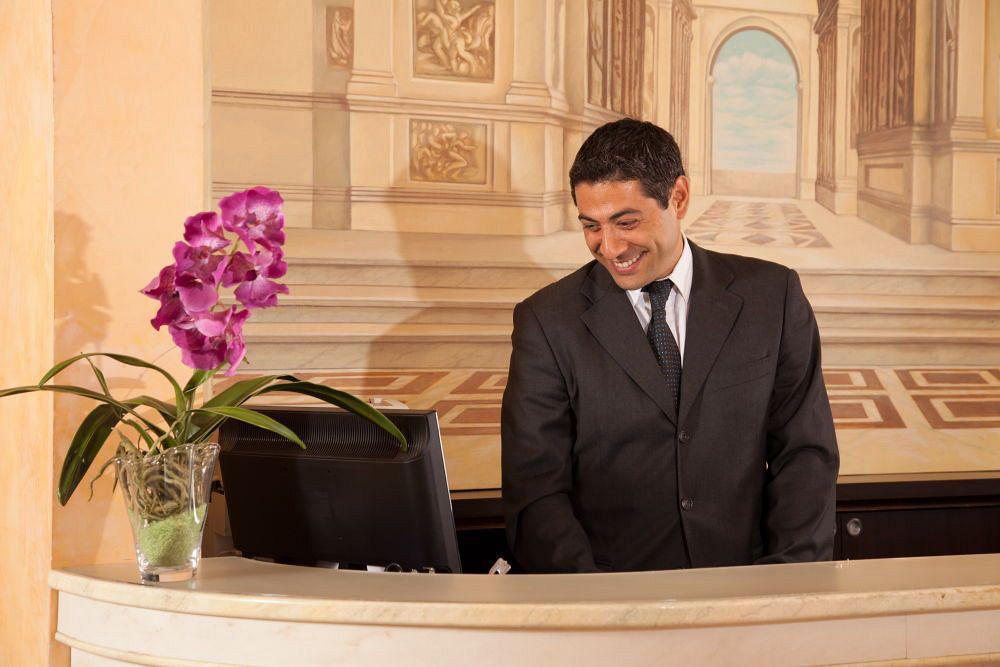 Varese Hotel 3*