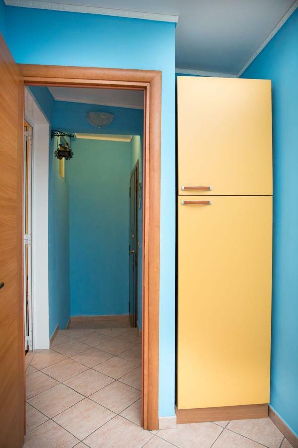 Appartement La Dolce Colosseum Rome
