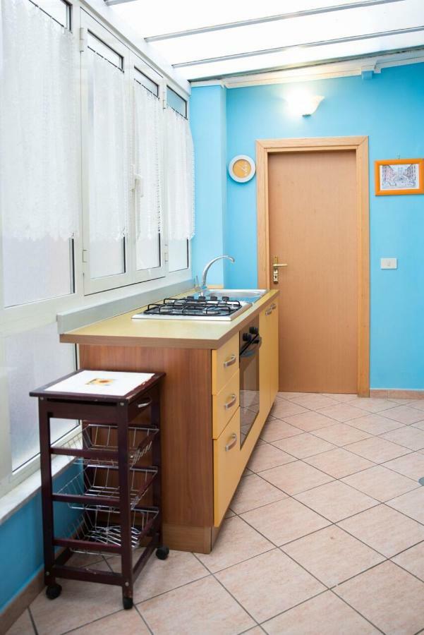 Appartement La Dolce Colosseum Rome