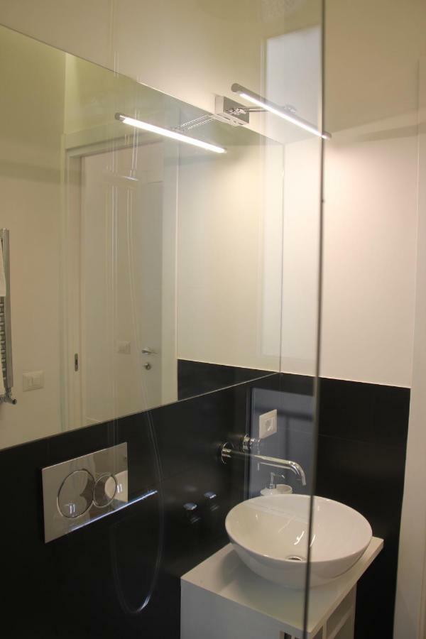 Luxury Near Colosseum 2* Rome