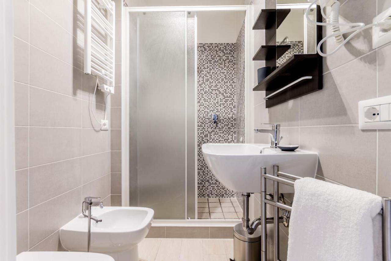 Marconi 94 - Apartment&private * Rome